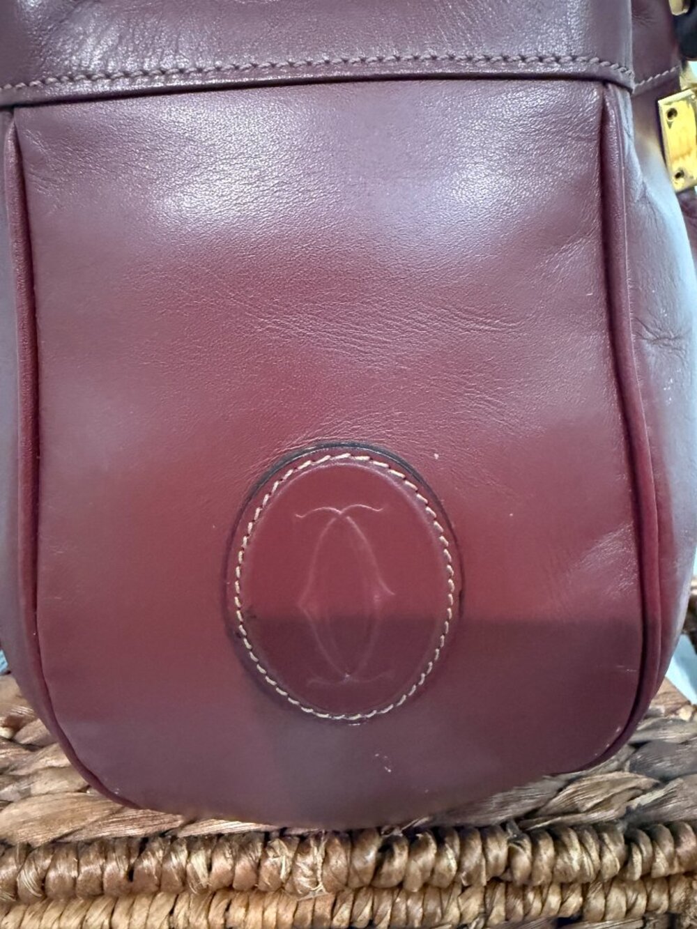 Vintage Must de Cartier Bordeaux Leather Drawstring Bucket Bag Gold Hardware - Picture 9 of 10